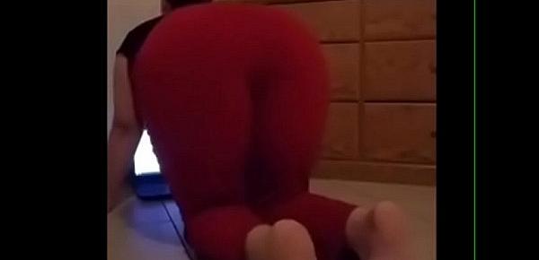  pawg booty in red scrubs